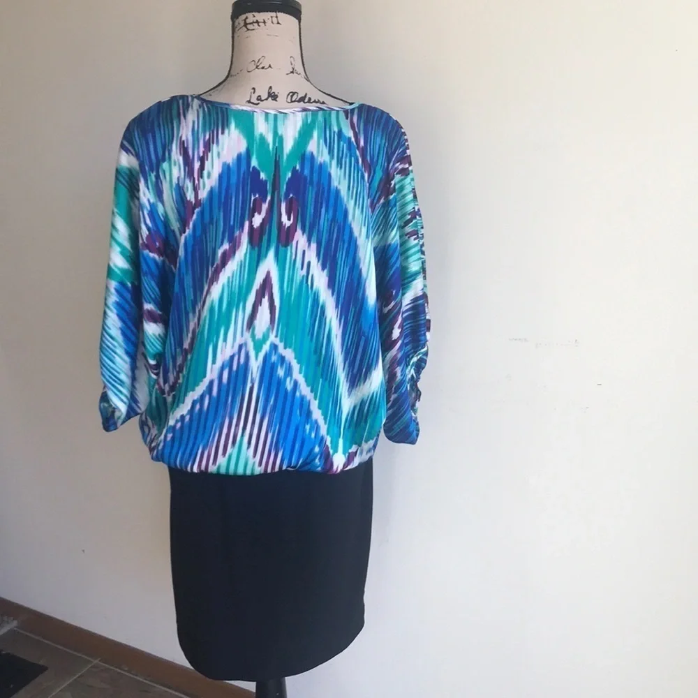 Bisou Bisou Multicolored V-Neck Dress Size 10